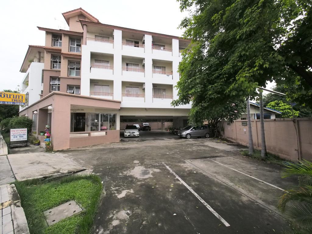 Thanapa Place Банкок Стая снимка